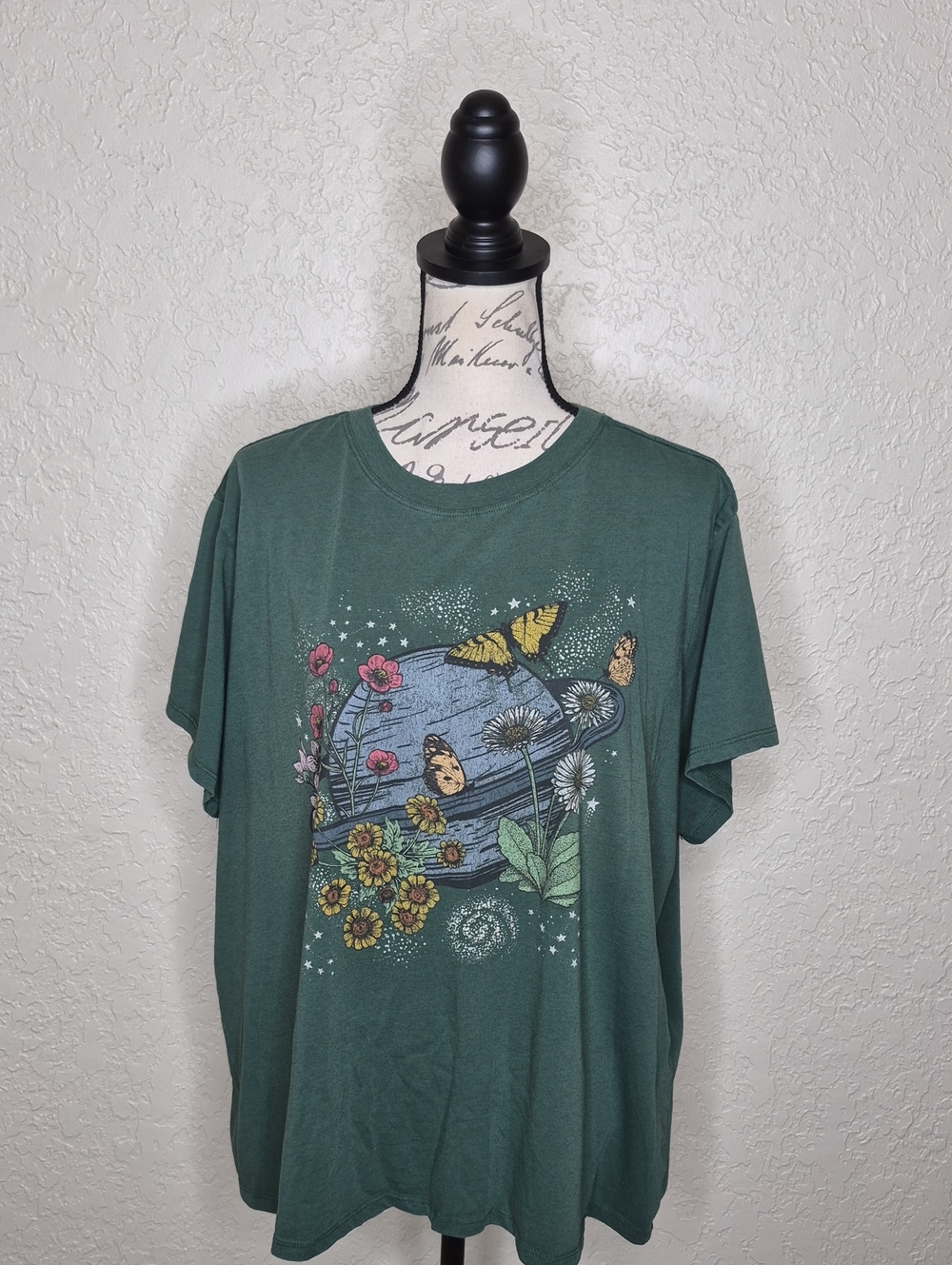 Mighty Fine Flower And Butterfly T-Shirt Size 3X